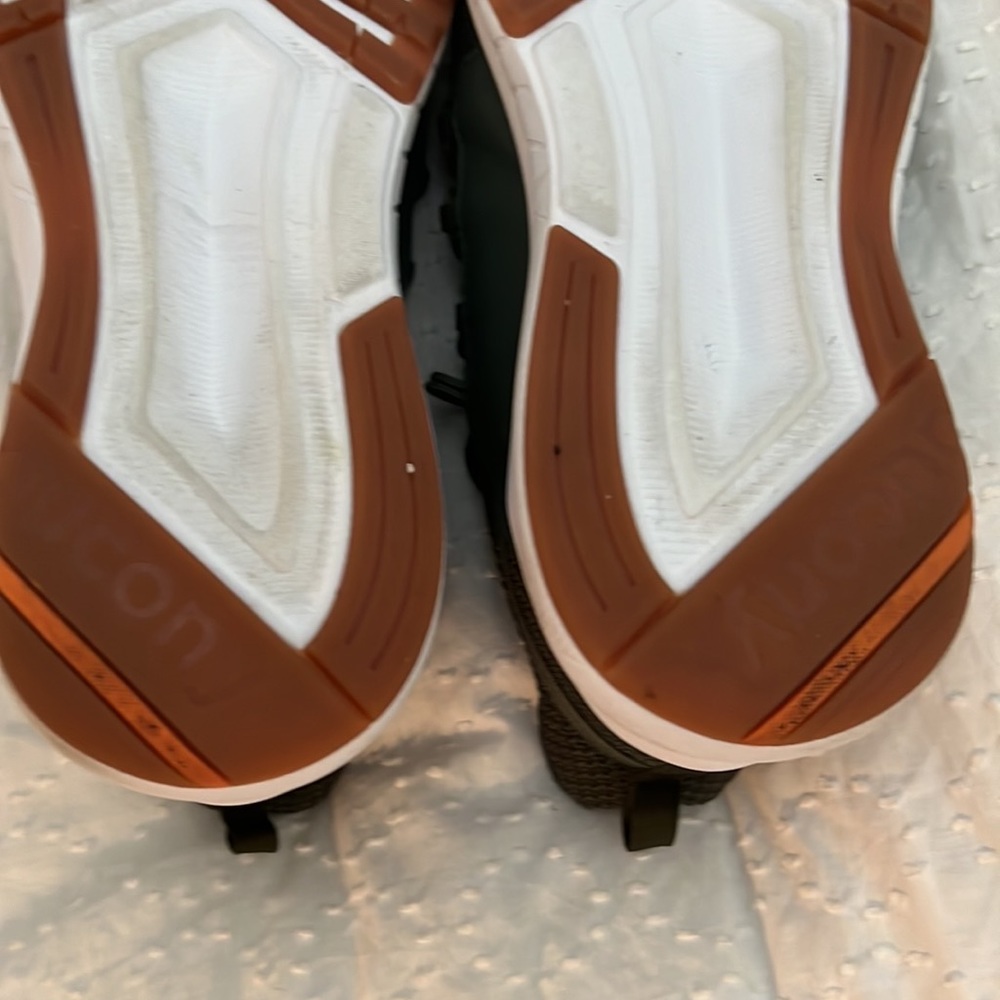 Mens olive saucony sneakers